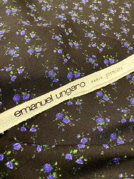 EU-7841W EMANUEL UNGARO SIGNATURE WOOL CHALLIS. ITALY