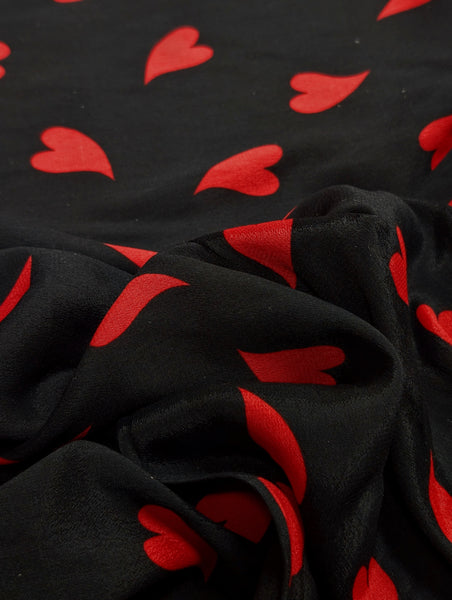 RV-9040W HEART PRINT VISCOSE CREPE. ITALY.
