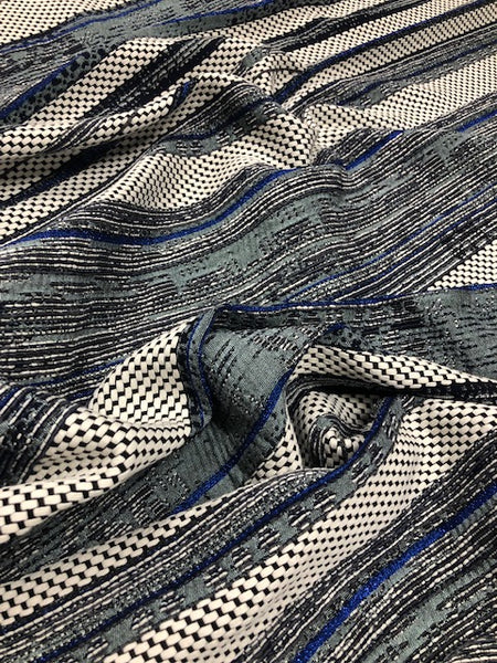 MB-7688W METALLIC FLAT BOUCLE JACQUARD. FRANCE