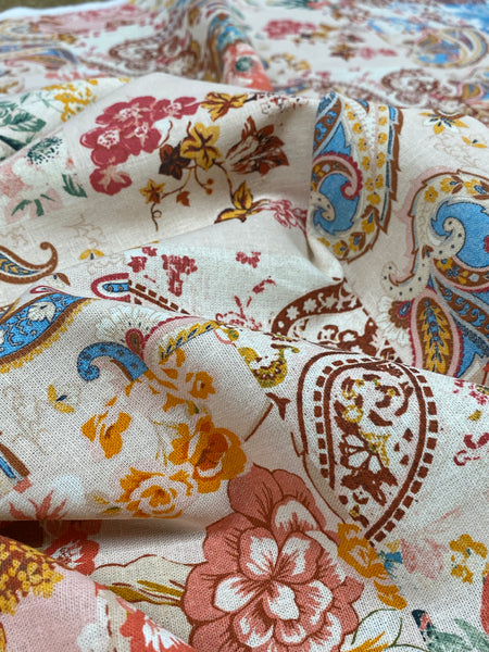 LI-7717W FLORAL PRINT LINEN VISCOSE BLEND. ITALY