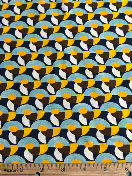 REF-115 GEO PRINT COTTON JERSEY KNIT. ITALY. A CUT OF 1 YARD.