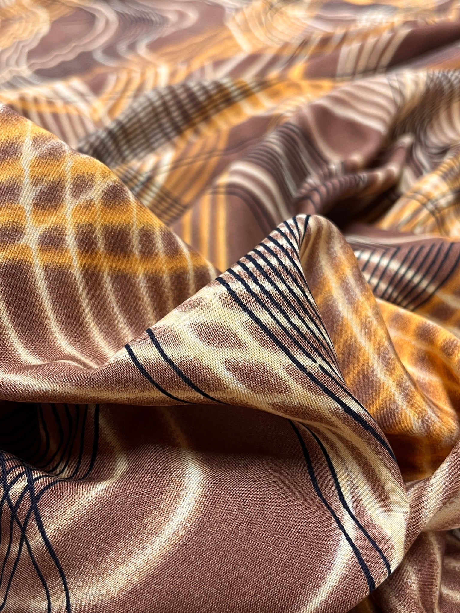 RV-8087W-A GEO ABSTRACT VISCOSE RAYON. ITALY.