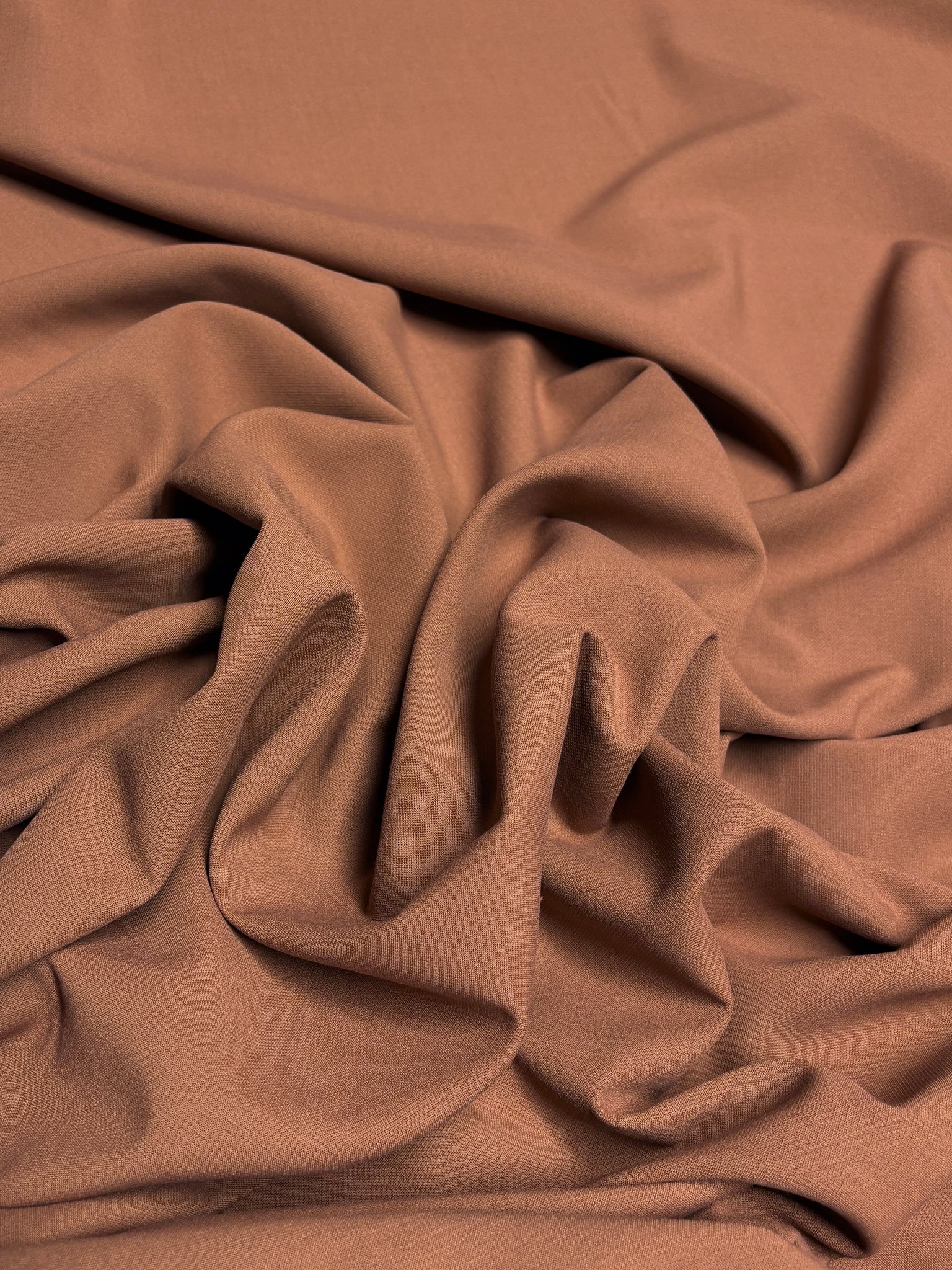 RV-9022W DESIGNER 4-PLY STRETCH VISCOSE. HUGO BOSS. ITALY