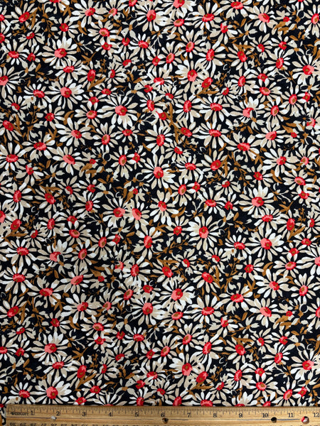 REF-111 DAISY PRINT VISCOSE CREPE. ITALY. A CUT OF 1-5/8 YARDS.
