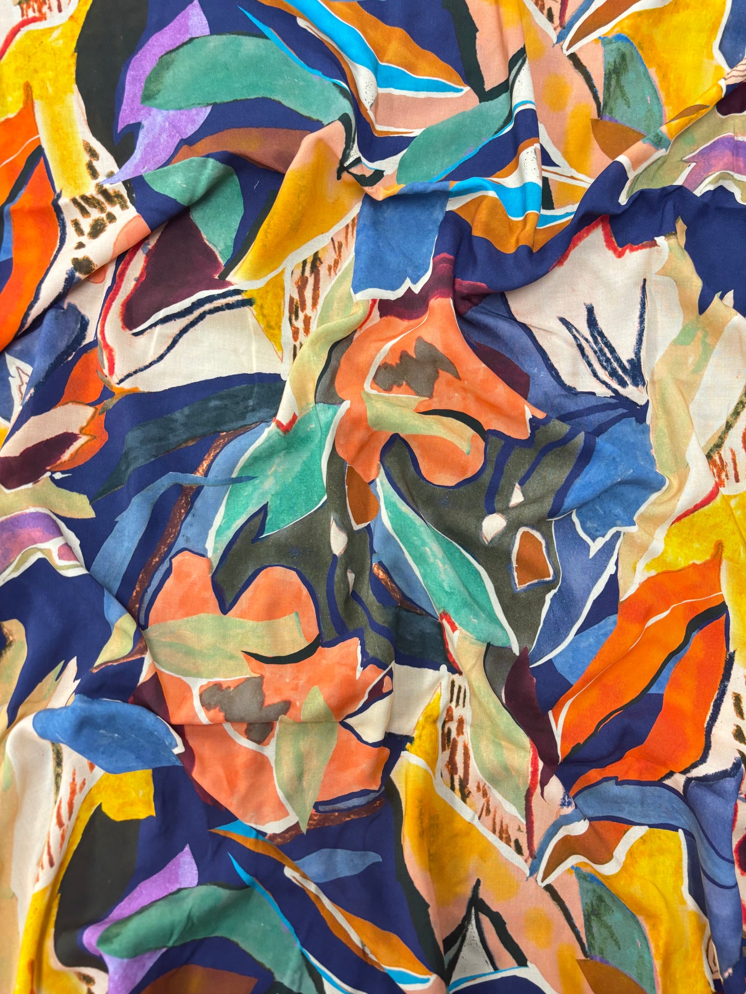 REF-112 WATERCOLOR FLORAL PRINT VISCOSE CHALLIS. ITALY. A CUT OF 2-1/2 YARDS.