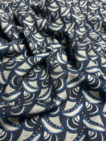 RVK-9119W DESIGNER PRINTED COTTON DOUBLE KNIT. HUGO BOSS. ITALY