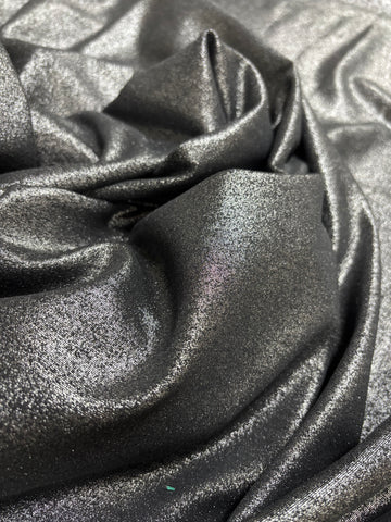 RIF-144 DOUBLE FACED LAMINATED VISCOSE KNIT. A CUT OF 2-3/4 YARDS. ITALY