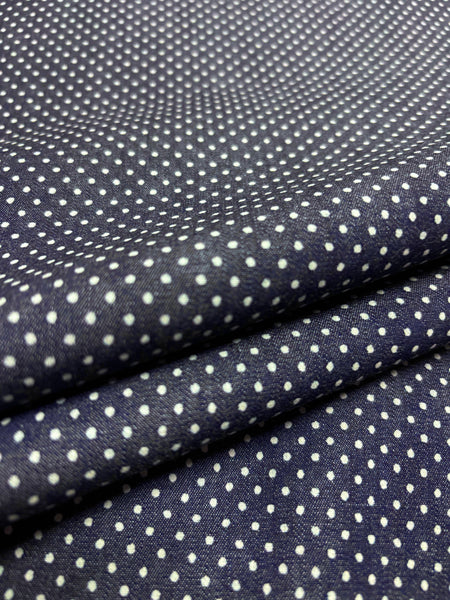 CD-9091W REVERSIBLE POLKA-DOT PRINT DENIM-LOOK COTTON CHAMBRAY. ITALY