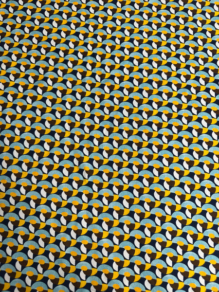 REF-115 GEO PRINT COTTON JERSEY KNIT. ITALY. A CUT OF 1 YARD.