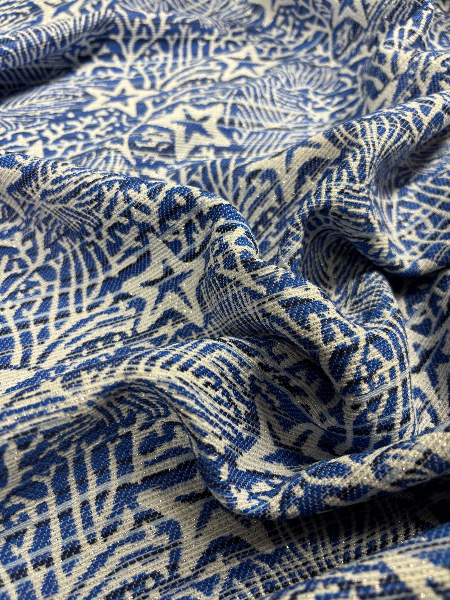 MB-7202W-C METALLIC CORAL REEF DESIGN JACQUARD. FRANCE