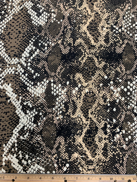 BFS-206 PYTHON PRINT VISCOSE CREPE HAND. ITALY