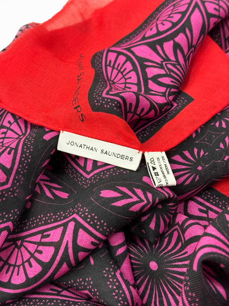 DS-1023 “KALEIDOSCOPE" - JONATHAN SAUNDERS DIGITAL PRINT CASHMERE MODAL SCARF. MADE IN ITALY