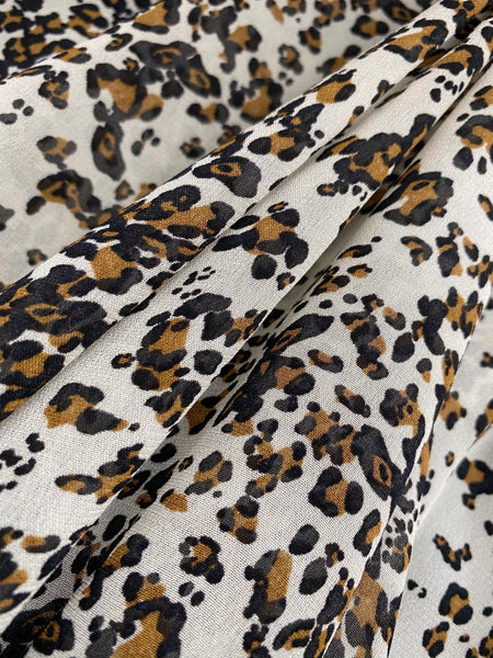 RV-7754W ANIMAL PRINT VISCOSE GEORGETTE. ITALY